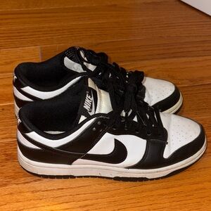 Nike Classic Black and White Low-Tops